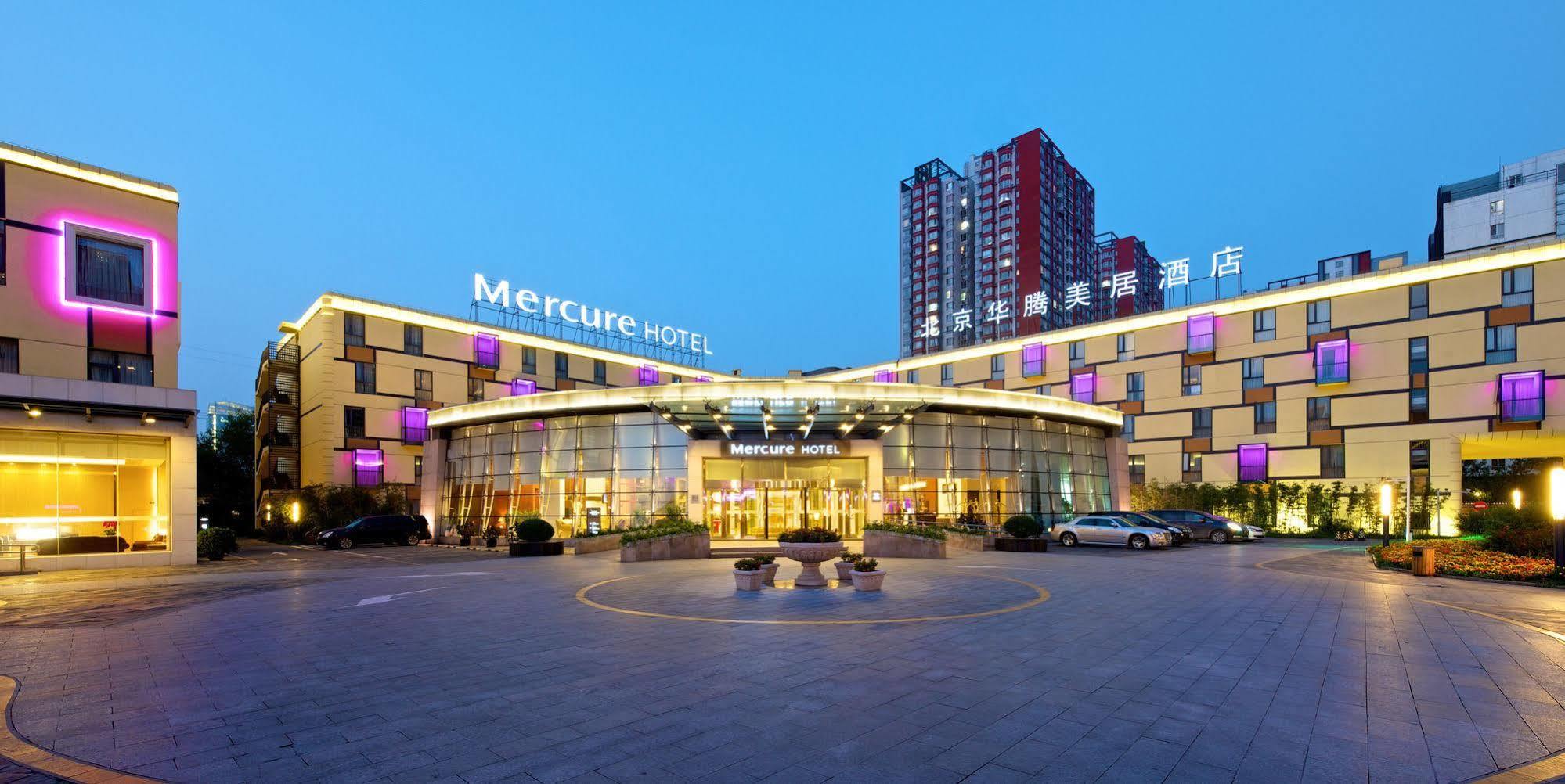 Hotel Mercure Downtown 4*